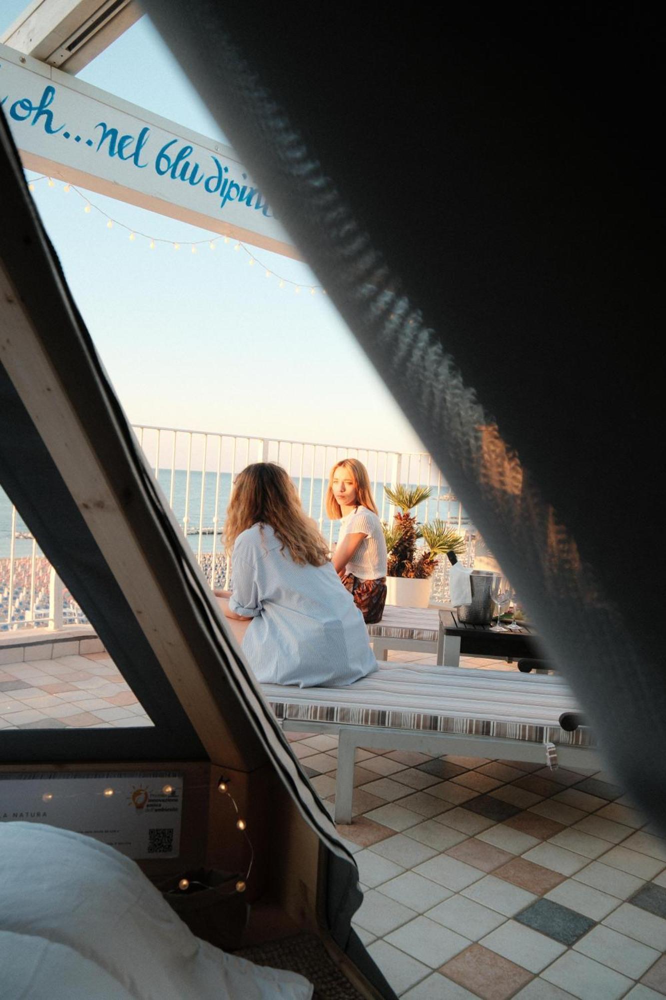 Luxor Beach Boutique Hotel Cattolica Exterior photo