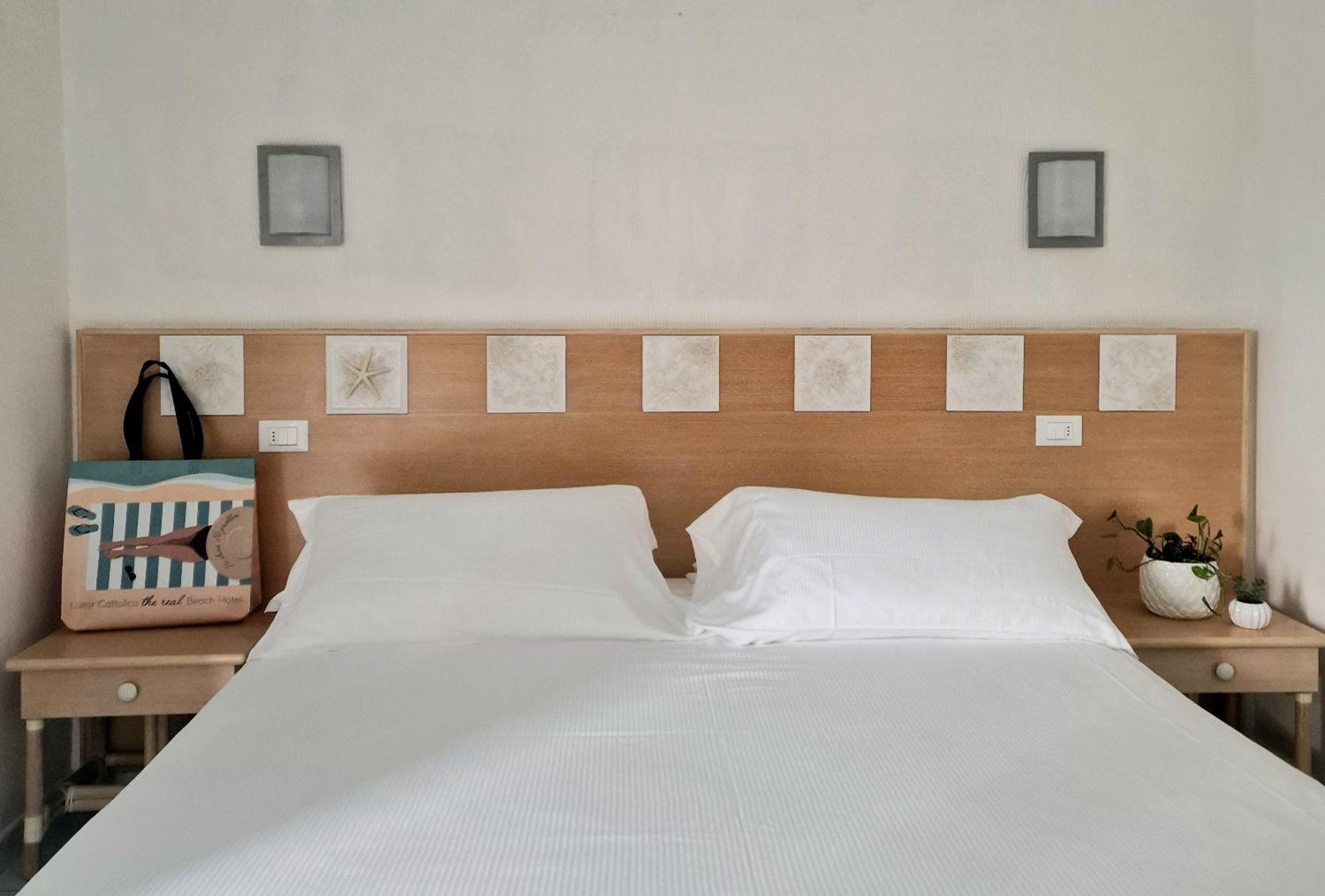 Luxor Beach Boutique Hotel Cattolica Exterior photo